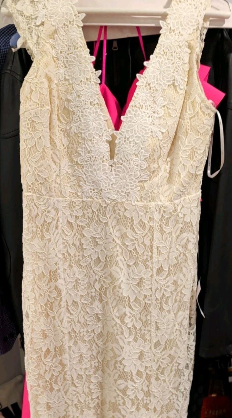 Lulus White Lace Mermaid Wedding Dress V-Neck Bridal Maxi Gown Large